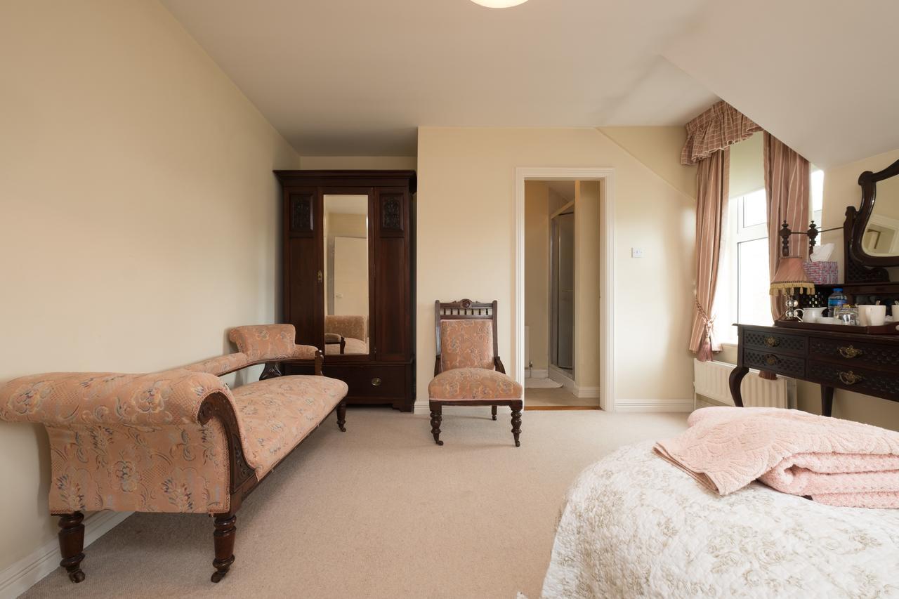 Ashwood House Bed and Breakfast Corrandulla Buitenkant foto
